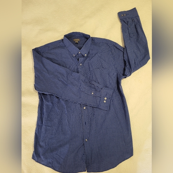 VAN Heusen Button down shirt - Picture 1 of 3
